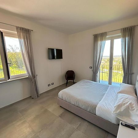 La Casa In Rivalta Villa Verduno Bagian luar foto