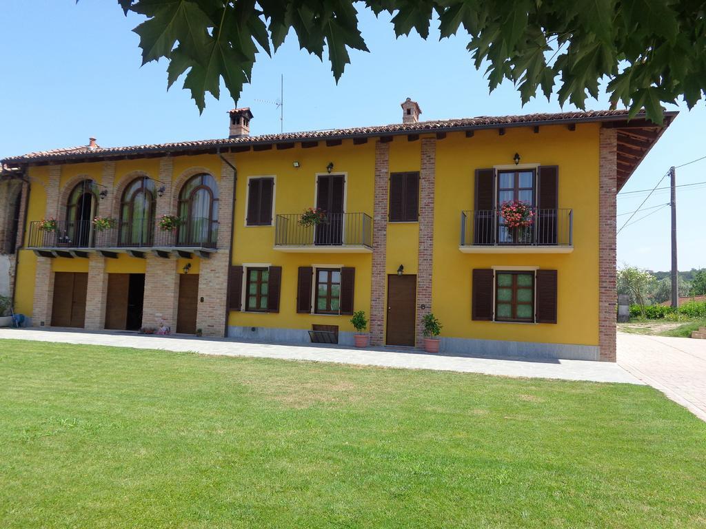 La Casa In Rivalta Villa Verduno Bagian luar foto